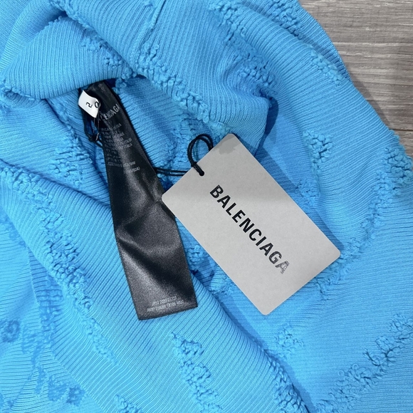 Balenciaga Logo Oversize Turtleneck Sweater - Picture 4 of 4